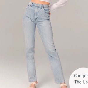 Abercrombie Ultra High Rise 90s Straight Jean